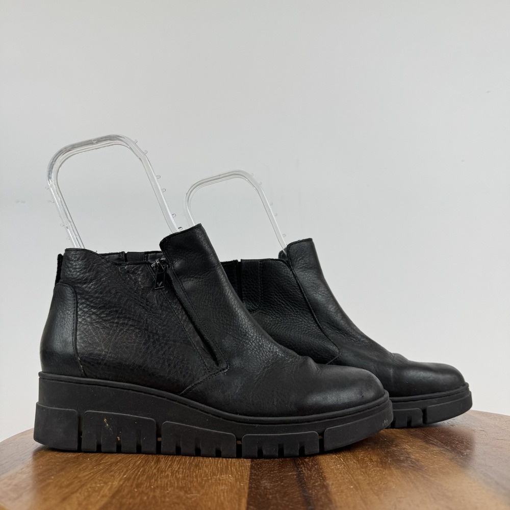 Womens Vionic Uptown Sur Black Leather Platform Waterproof Wedge Booties Size 8